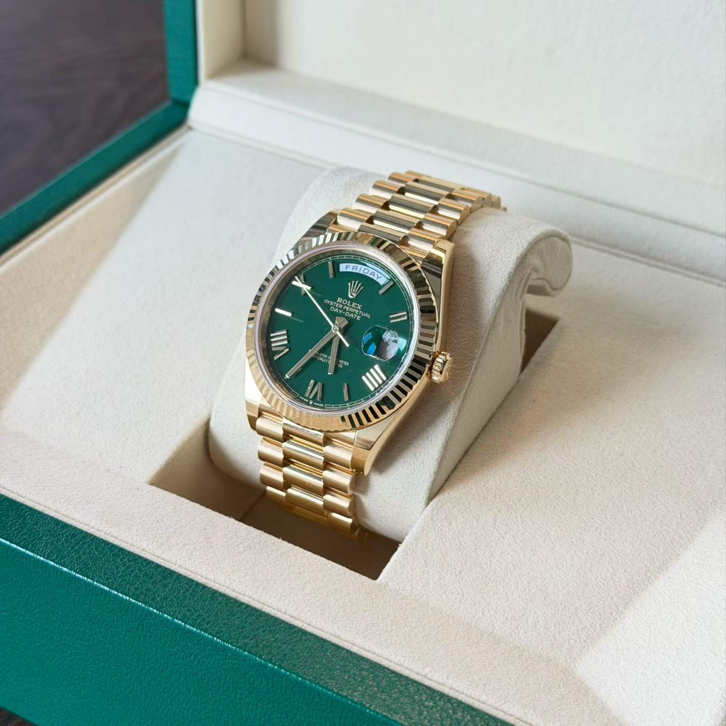 Rolex Day-Date 40 228238 Money Green Dial Full Set