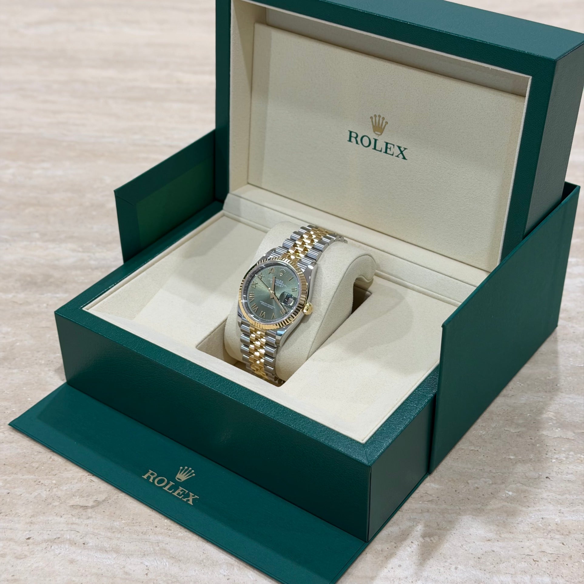 Rolex Datejust 36 126233 Green Roman Dial Full Set