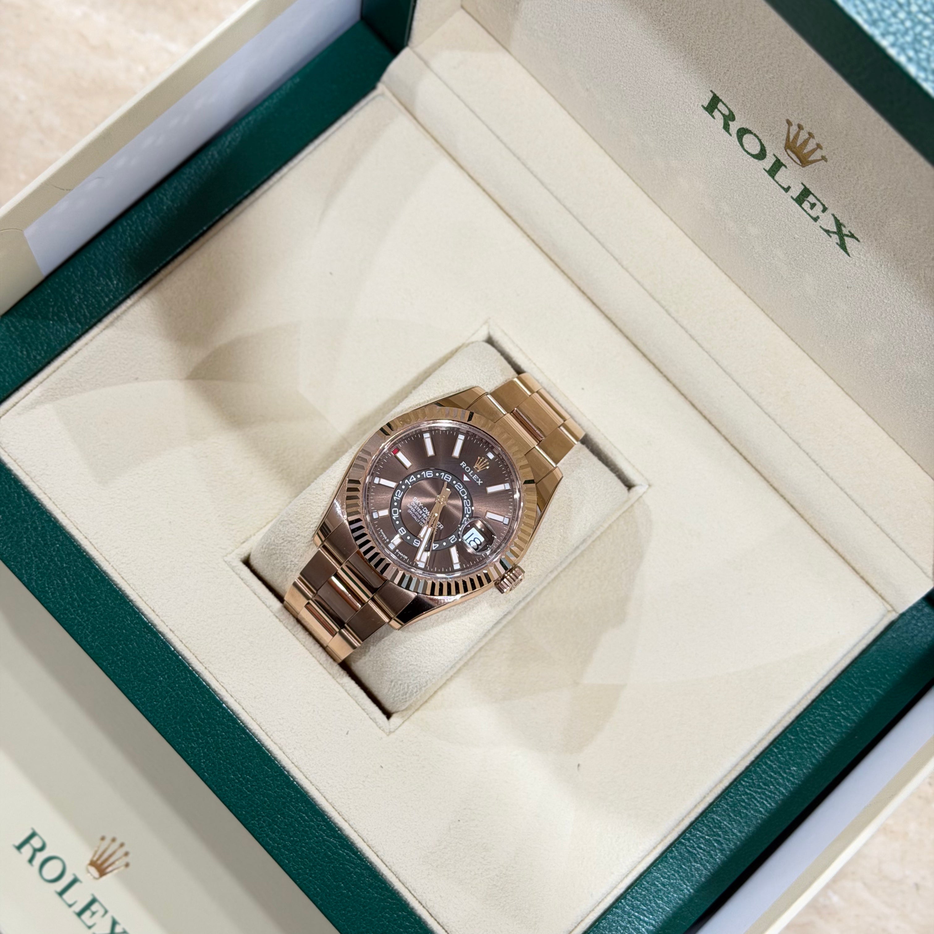 Rolex Sky-Dweller 336935 Everose Gold Chocolate Dial Full Set