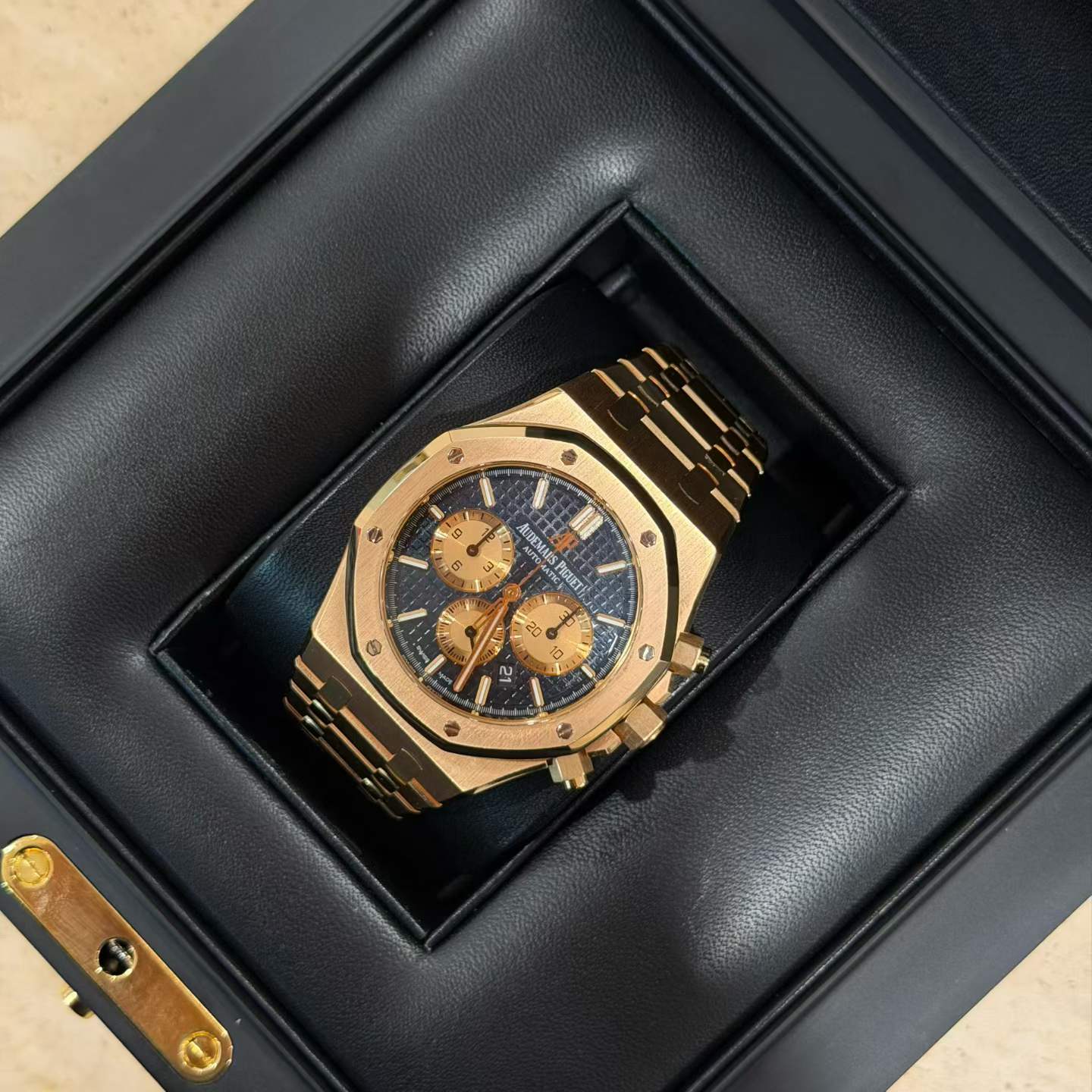 Audemars Piguet Royal Oak Chronograph 26331OR Blue Dial Full Set