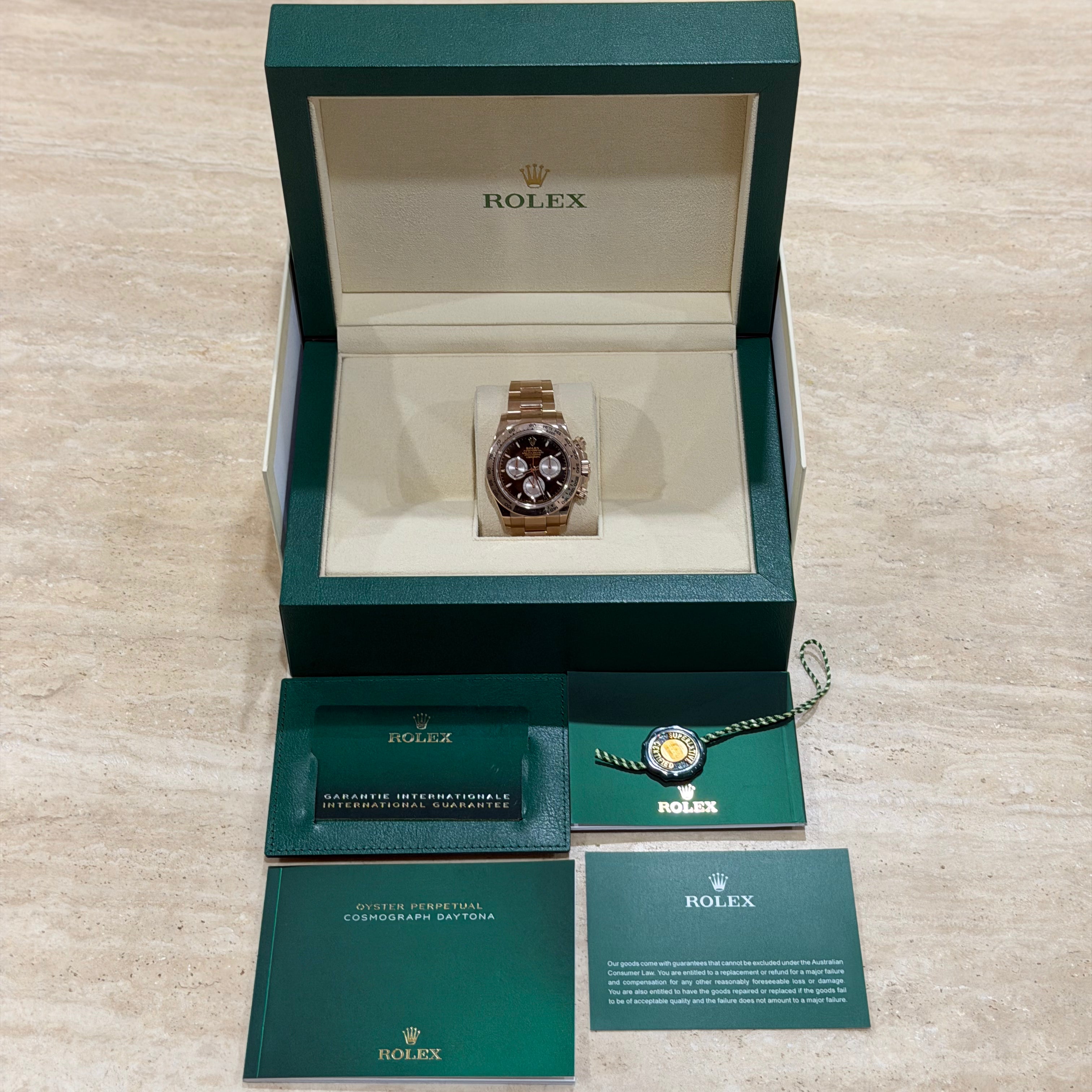 Rolex Cosmograph Daytona 126505 Black Dial Full Set