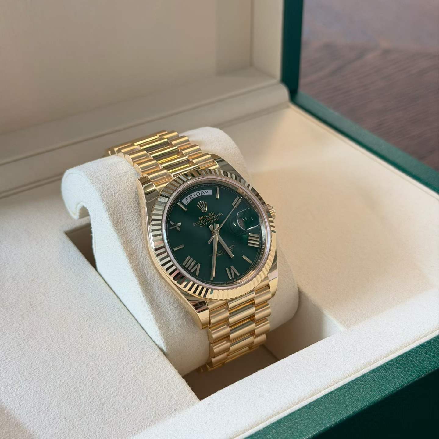 Rolex Day-Date 40 228238 Money Green Dial Full Set