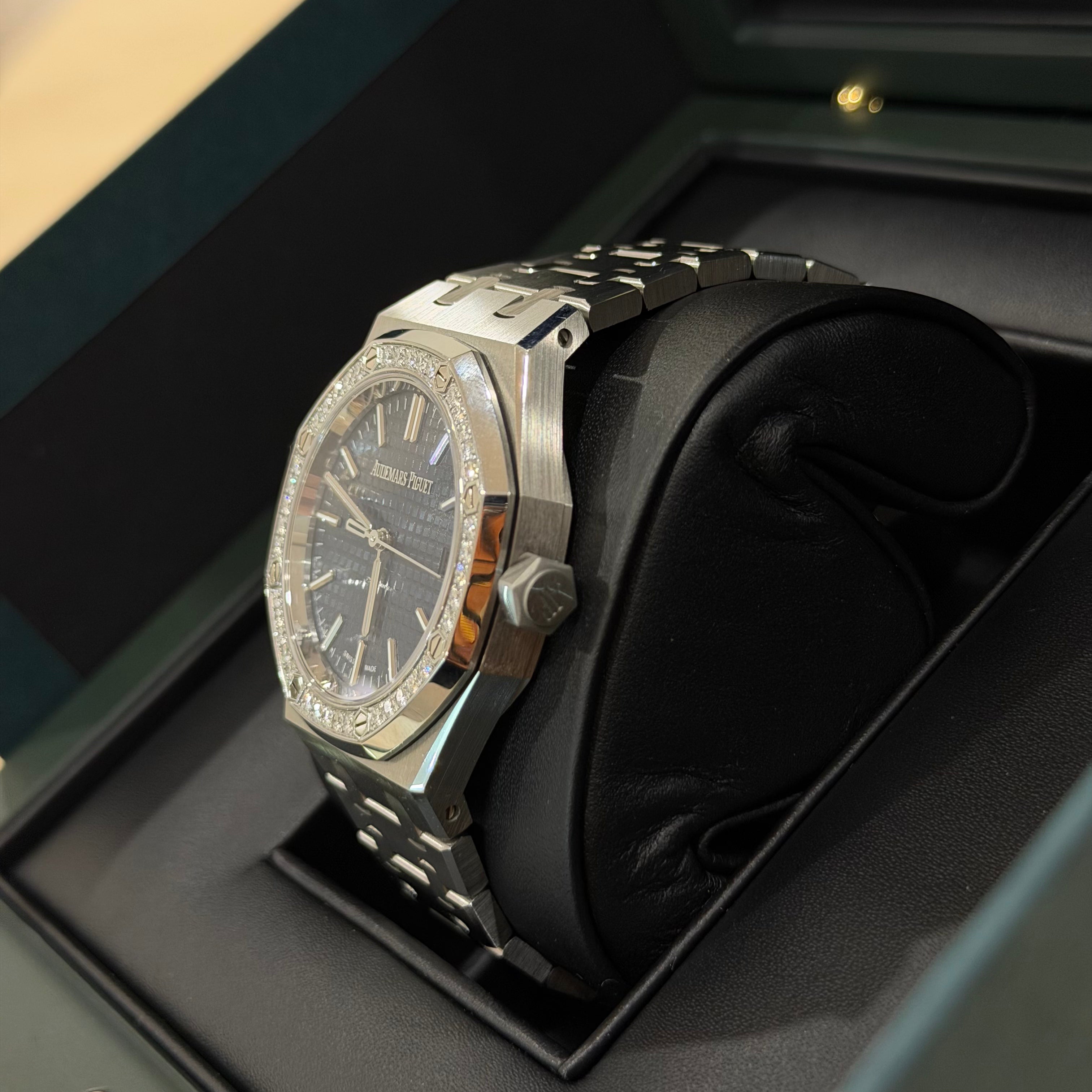 Audemars Piguet Royal Oak 15551ST Blue Dial Full Set
