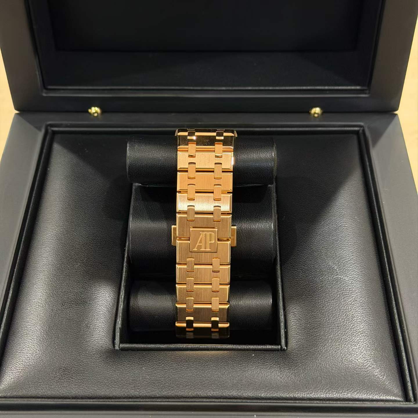 Audemars Piguet Royal Oak Chronograph 26331OR Blue Dial Full Set