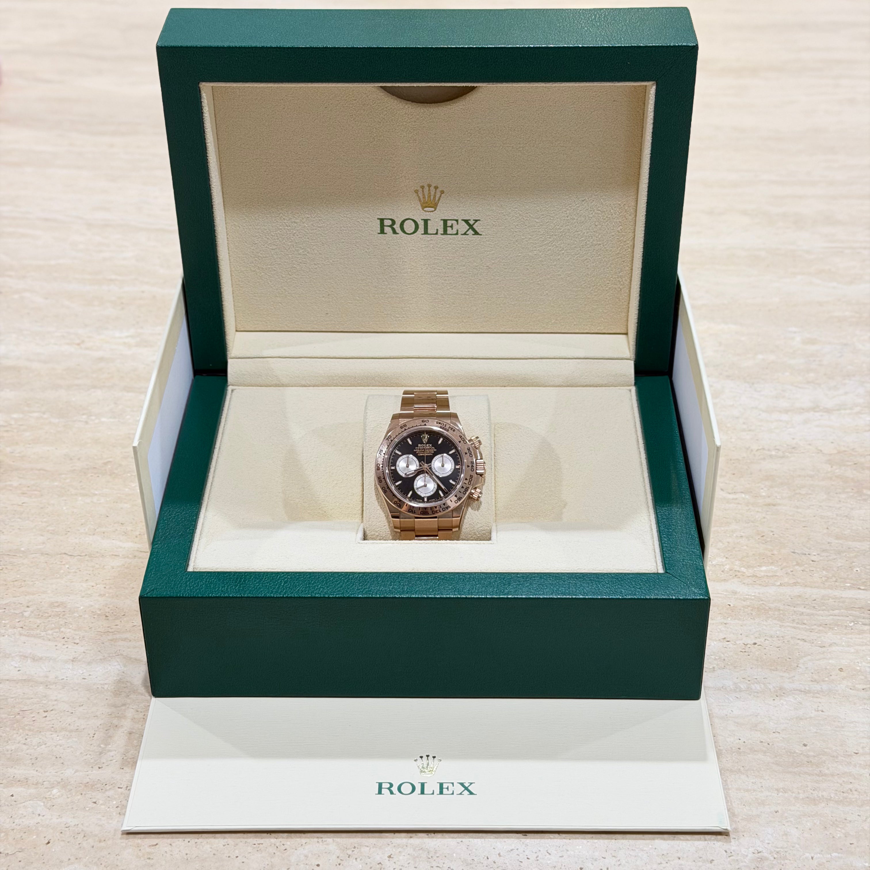 Rolex Cosmograph Daytona 126505 Black Dial Full Set