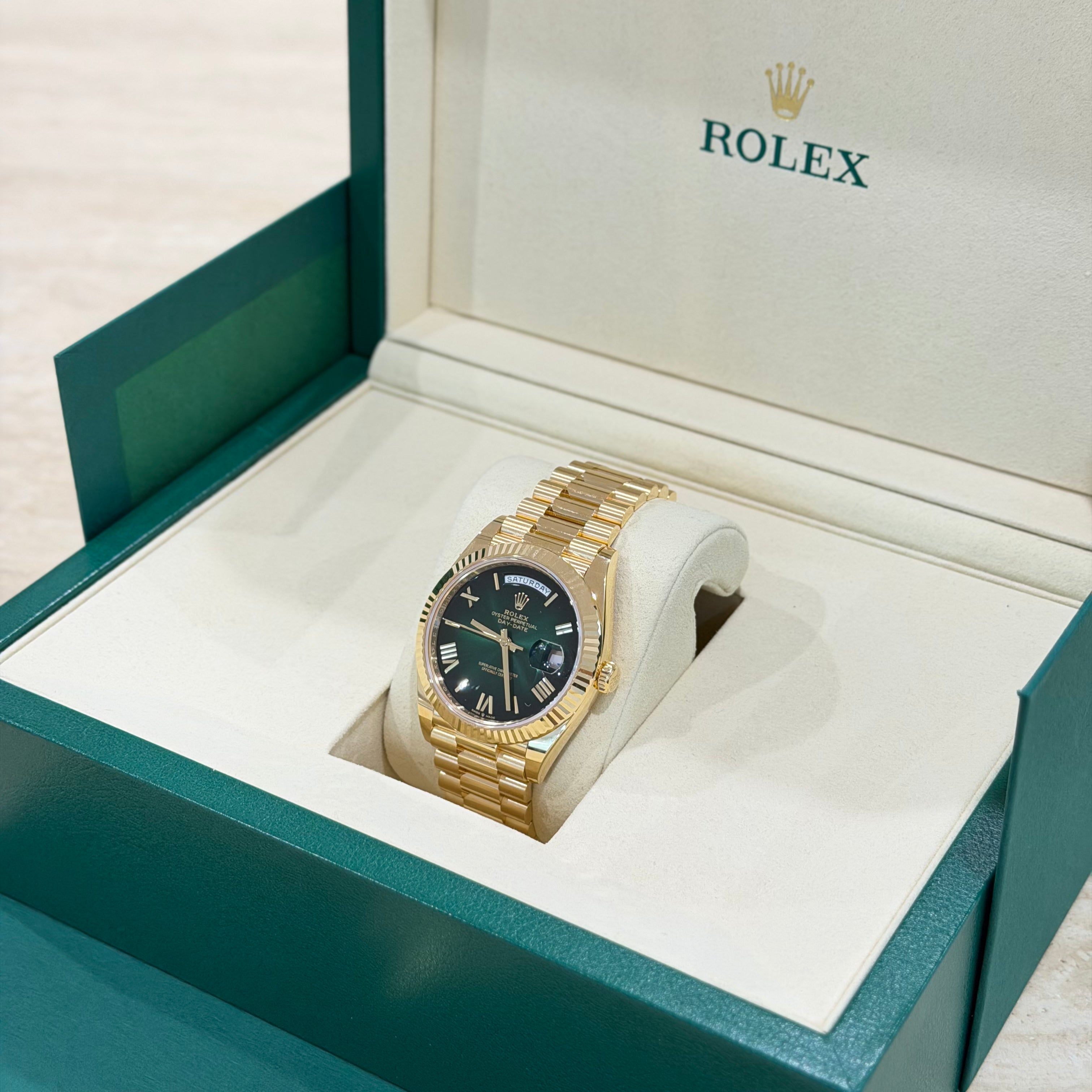 Rolex Day-Date 40 228238 Ombre Green Dial Full Set