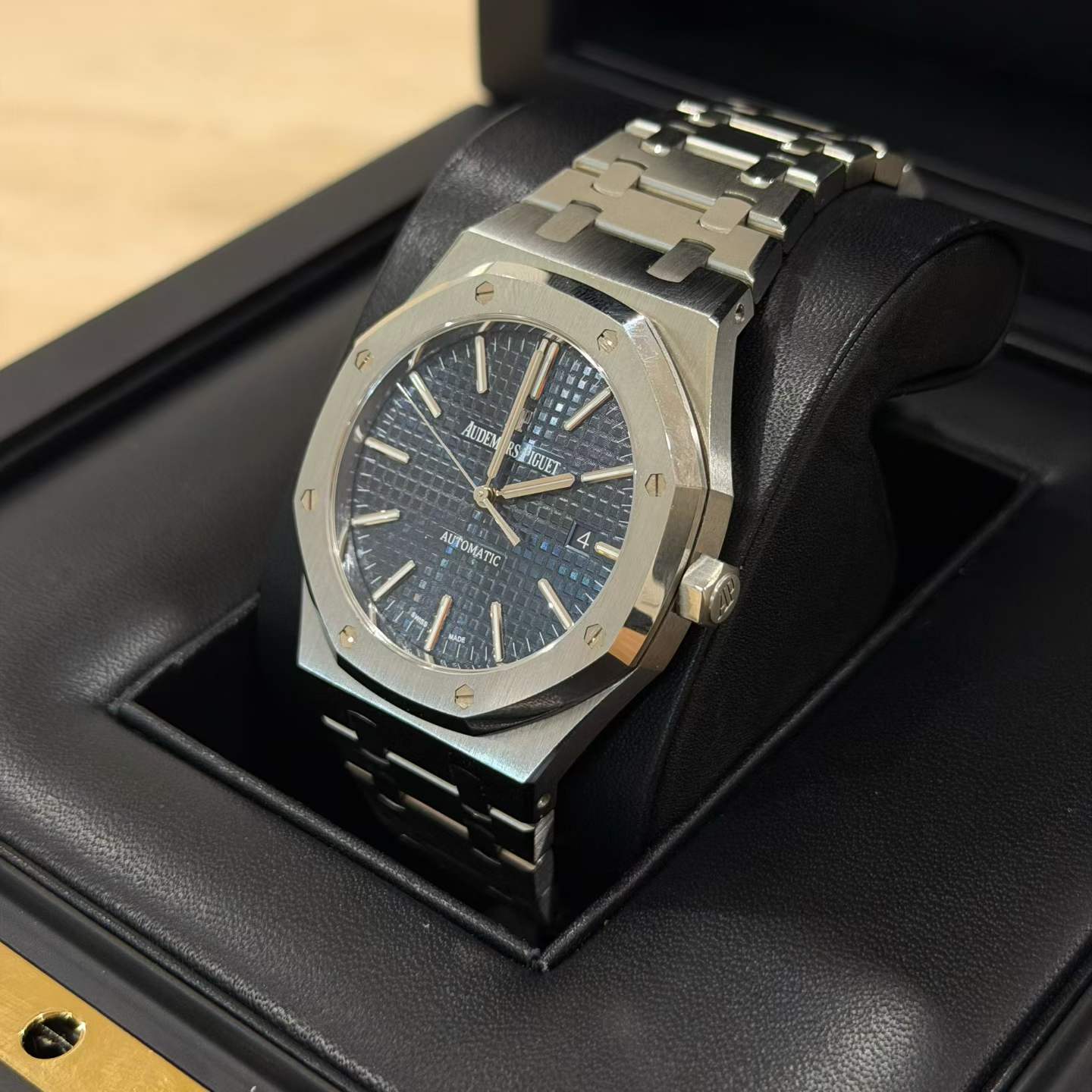 Audemars Piguet Royal Oak 15400ST Blue Dial Full Set