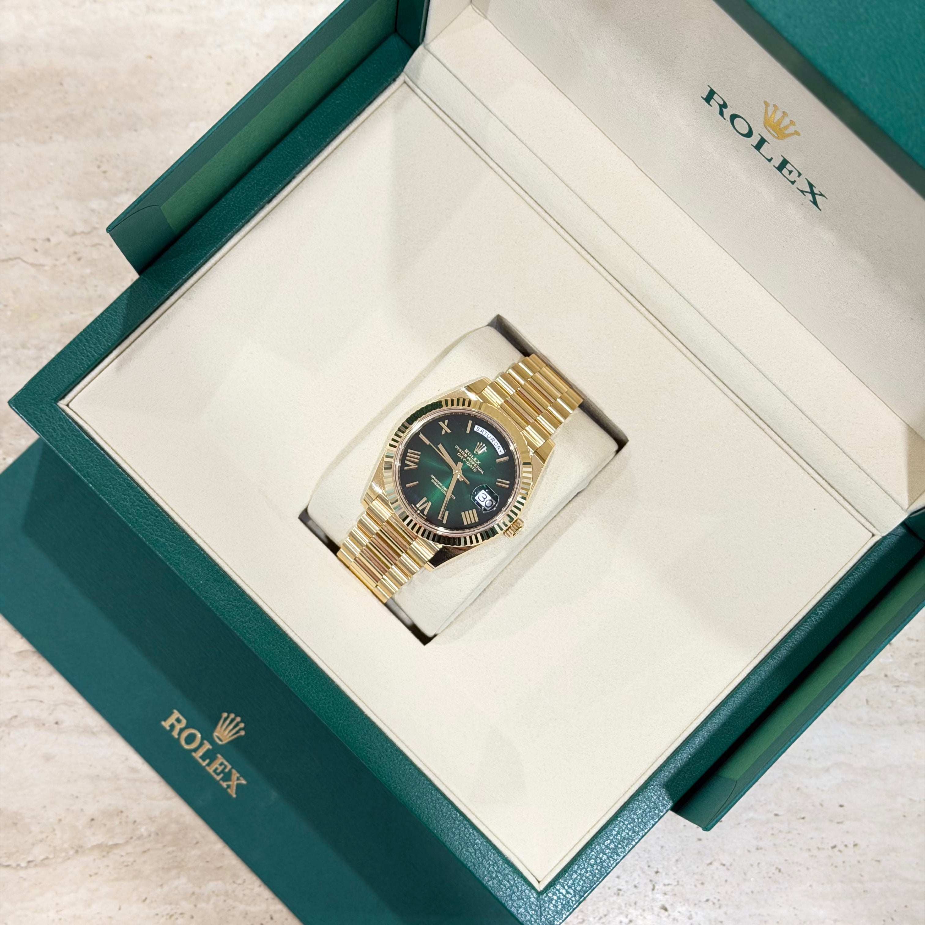 Rolex Day-Date 40 228238 Ombre Green Dial Full Set
