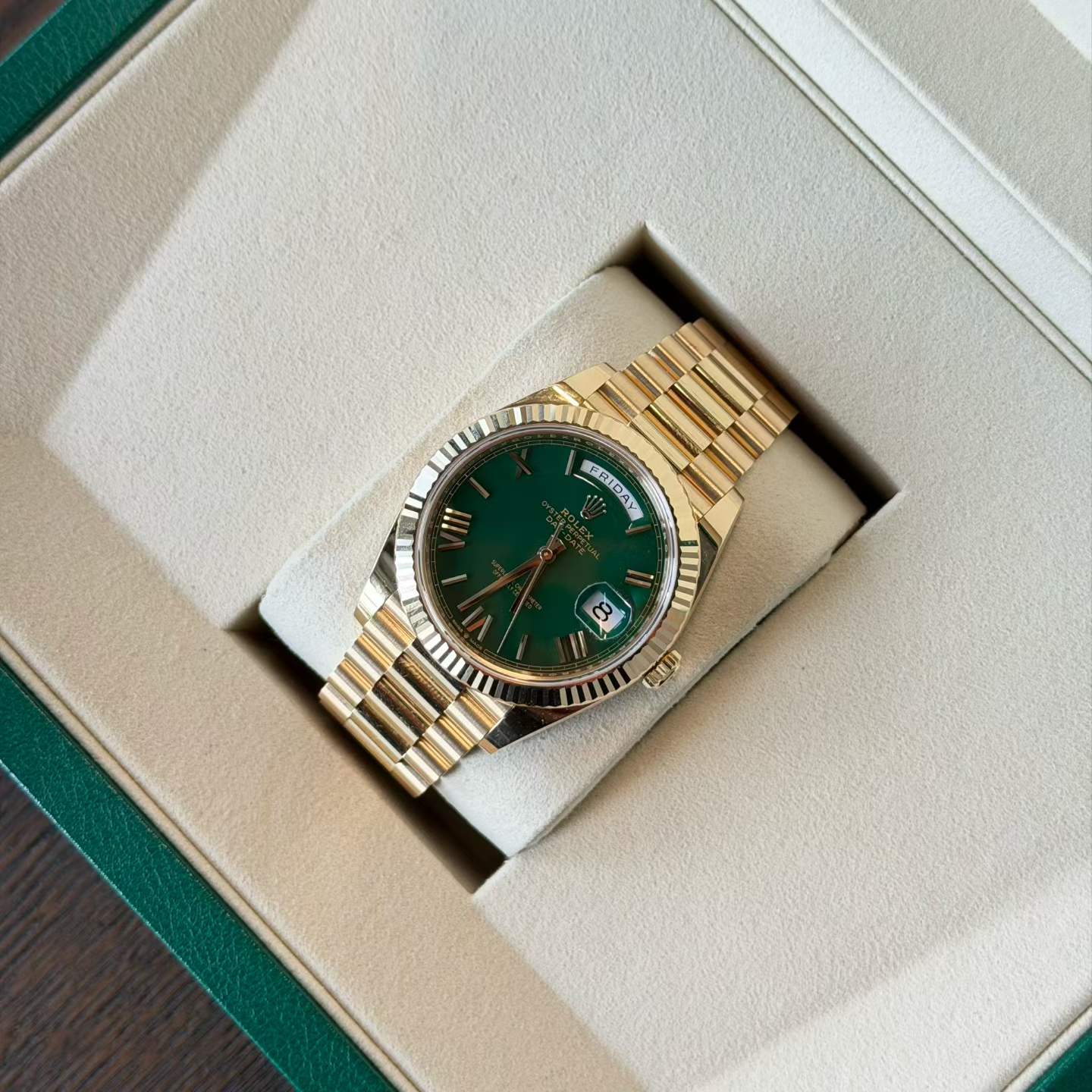Rolex Day-Date 40 228238 Money Green Dial Full Set
