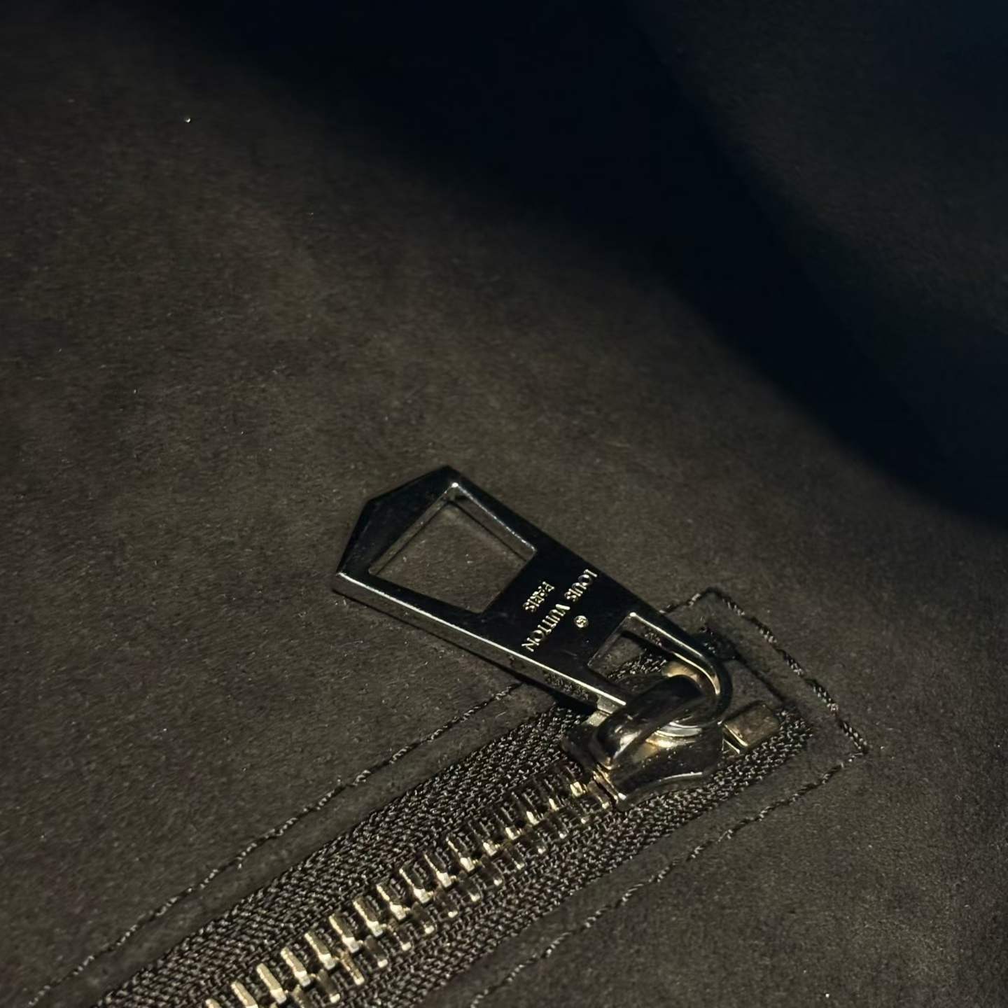 Louis Vuitton CarryAll Vibe MM Full Set