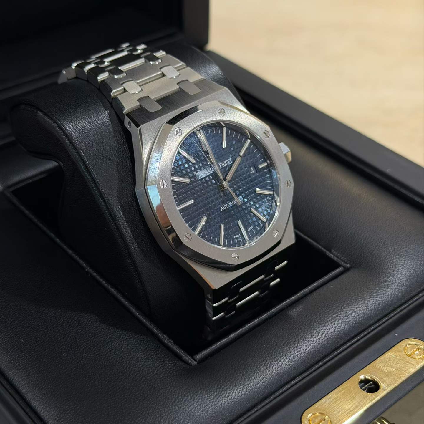 Audemars Piguet Royal Oak 15400ST Blue Dial Full Set