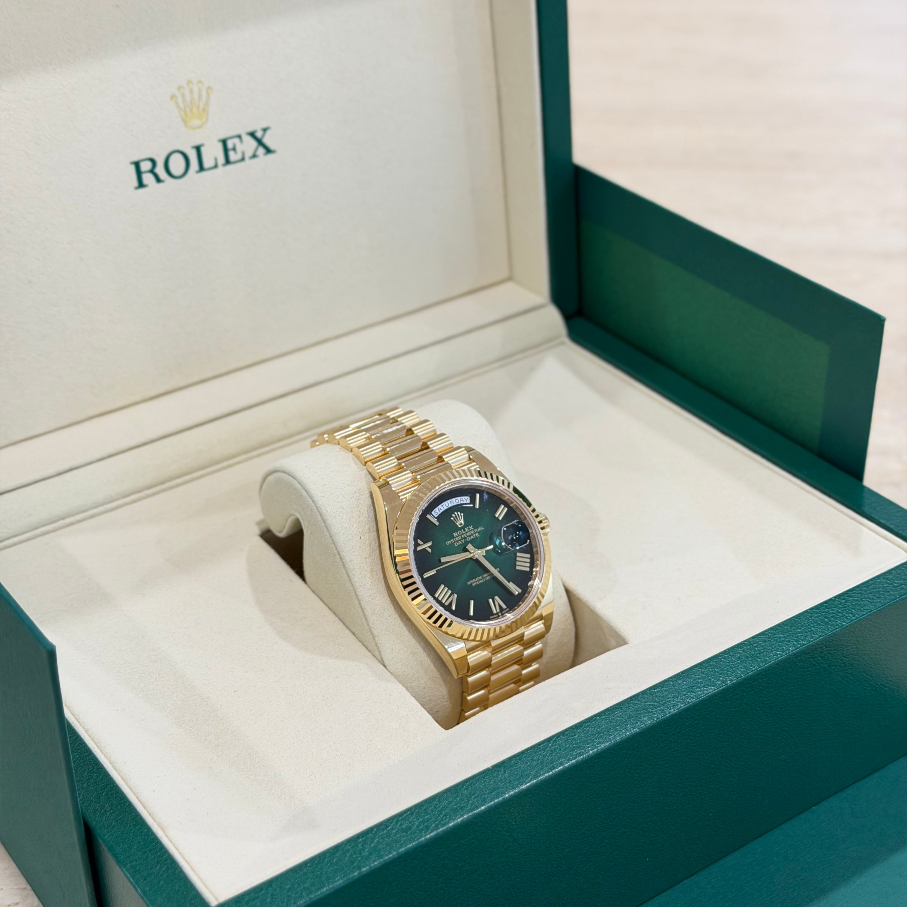 Rolex Day-Date 40 228238 Ombre Green Dial Full Set