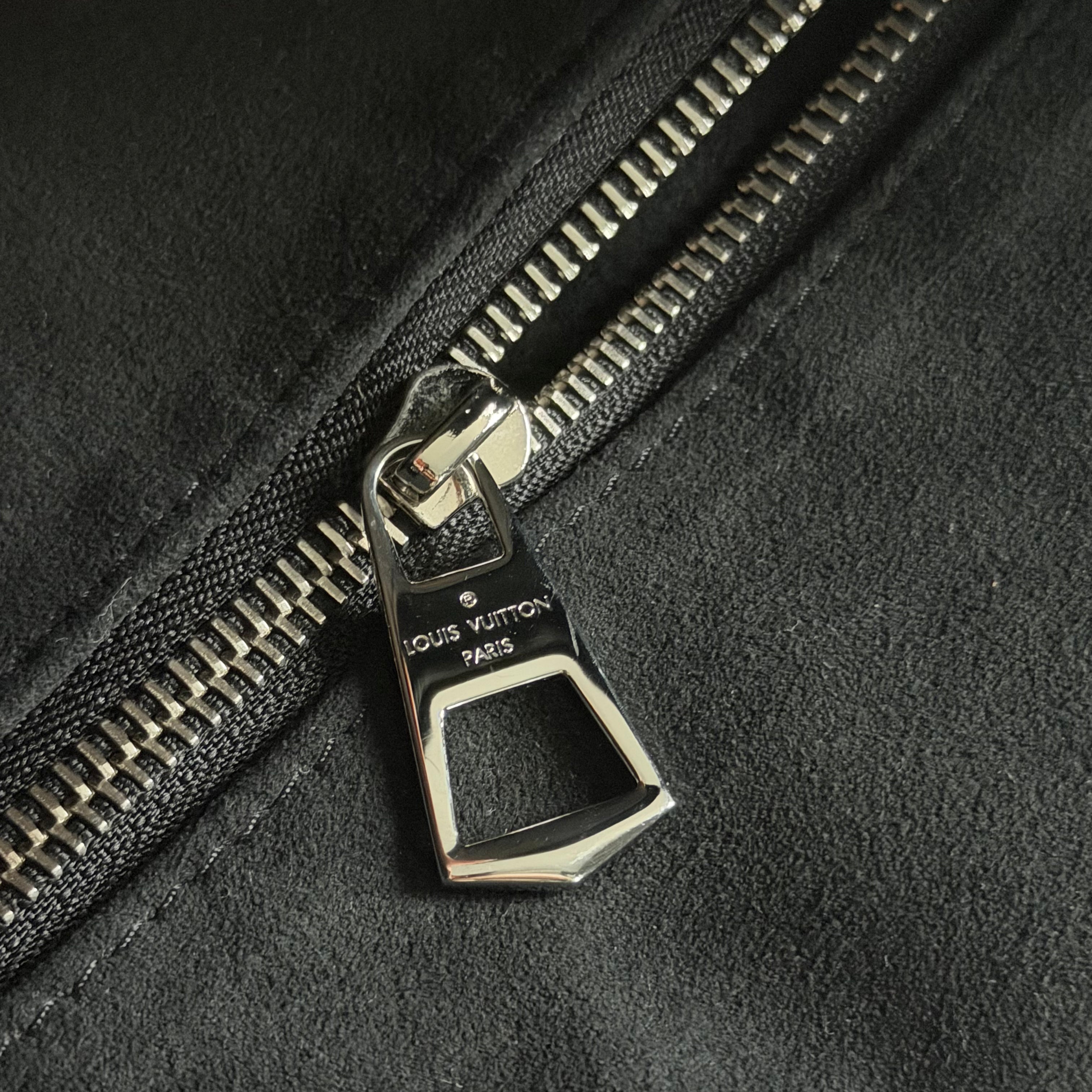 Louis Vuitton CarryAll Vibe MM Full Set