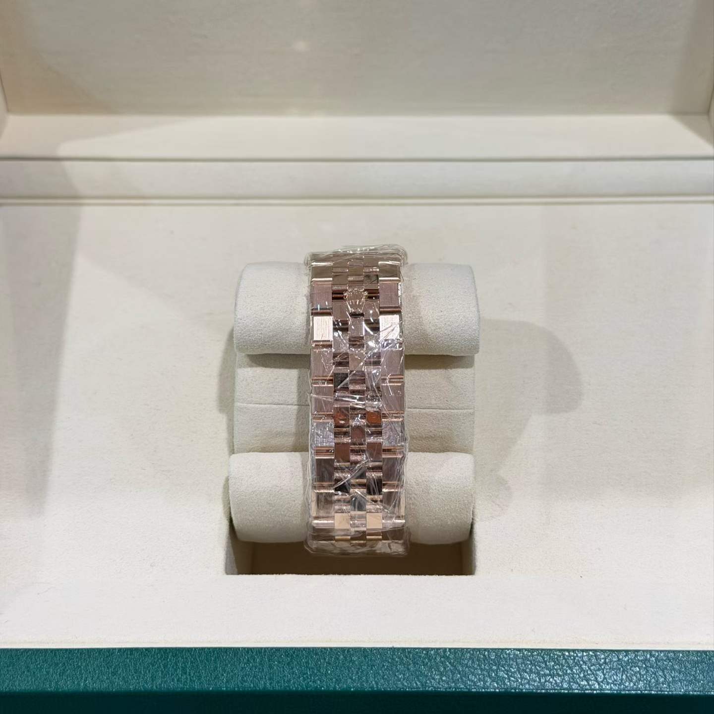 Rolex Land-Dweller 127335 Rose Gold Full Set